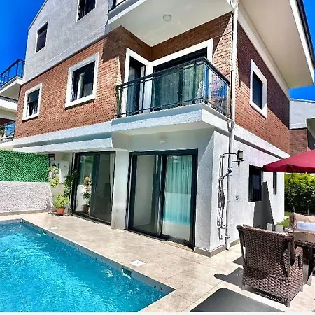 Villa Twin With Private Pool In Fethiye's Center *