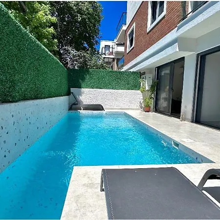 Twin With Private Pool In Fethiye's Center Villa