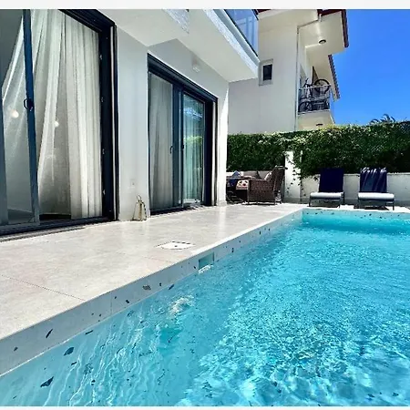Villa Twin With Private Pool In Fethiye's Center
